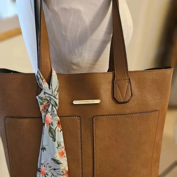 Steve Madden BNellie Vegan  Large Leather Tote Shoulder Bag w Clutch & Scarf - Picture 2 of 10